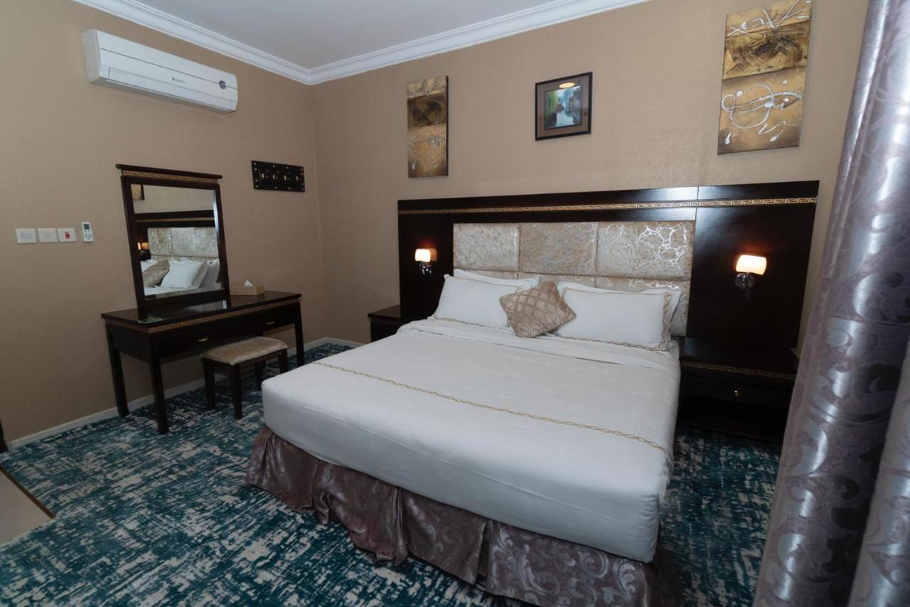 Al Masem Luxury Hotel Suites 3 Al Ahsa Ель-Хуфуф Екстер'єр фото