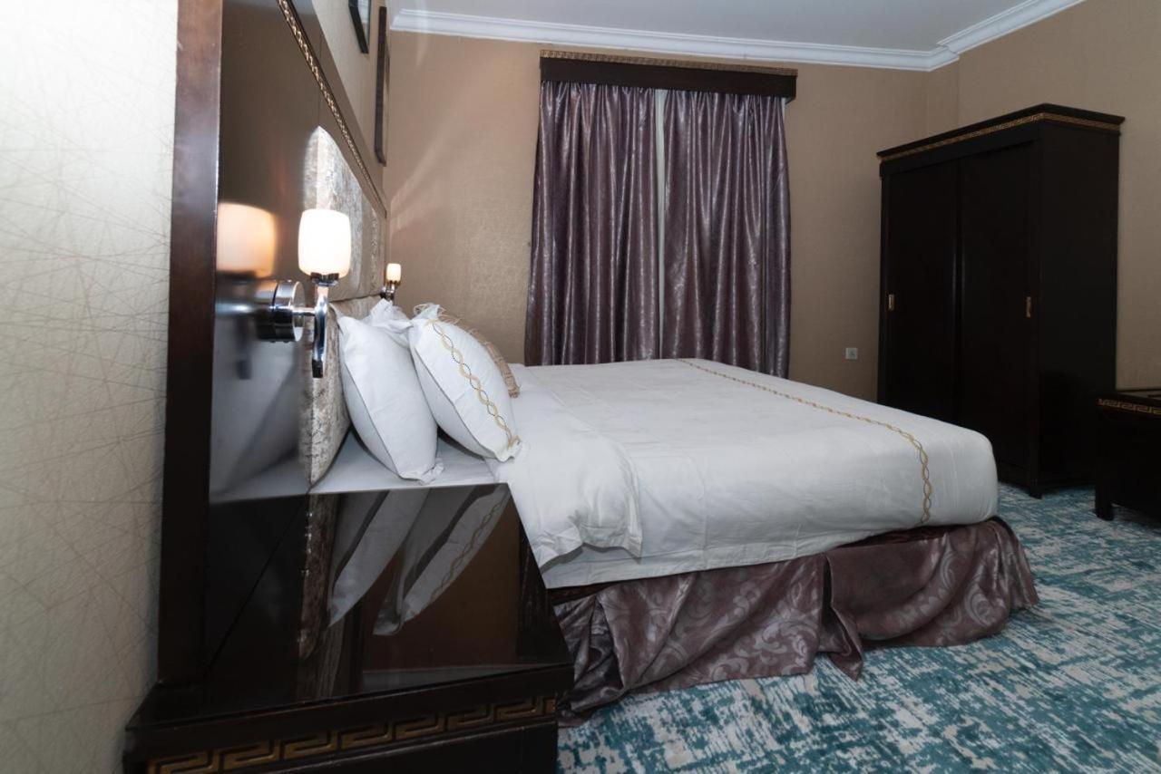 Al Masem Luxury Hotel Suites 3 Al Ahsa Ель-Хуфуф Екстер'єр фото