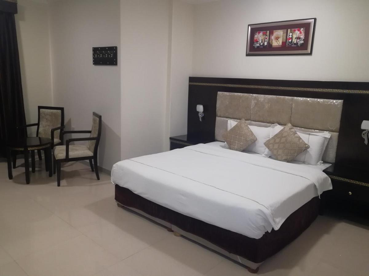 Al Masem Luxury Hotel Suites 3 Al Ahsa Ель-Хуфуф Екстер'єр фото