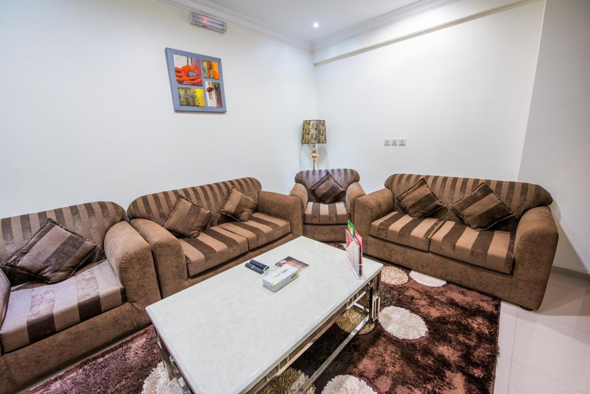 Al Masem Luxury Hotel Suites 3 Al Ahsa Ель-Хуфуф Екстер'єр фото